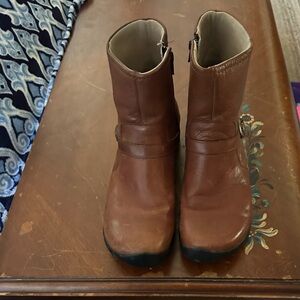 Keen Brown boots sz 9